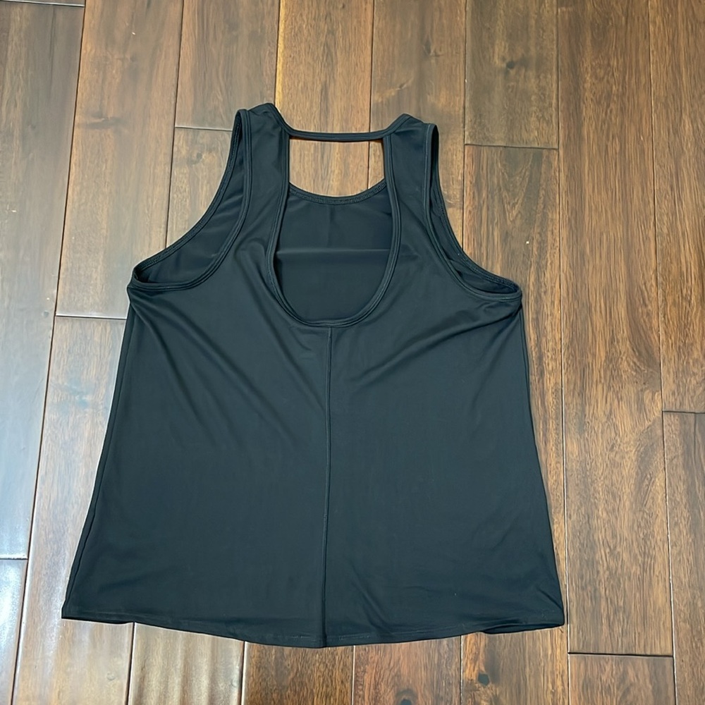 DSG Lot of 2 Workout Tank Tops - Picture 3 of 7